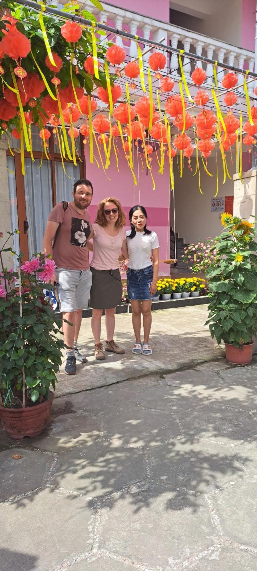 Проживание в семье Pink House *